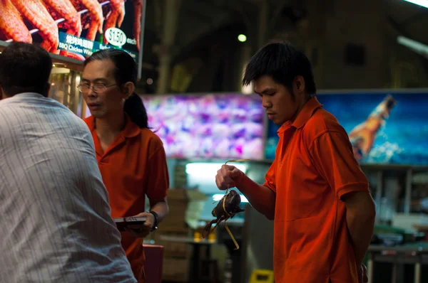 Krabbe auf dem Foodcourt in Singapore — Stockfoto