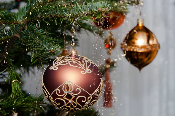 Bolas de Navidad decorativas Imágenes de stock libres de derechos