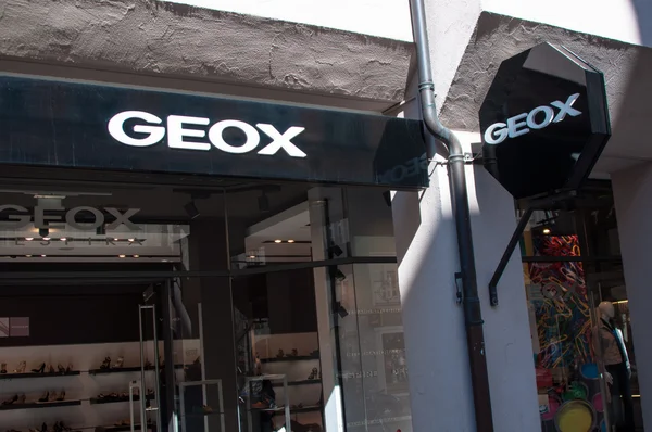 Geox shoes store München — Stockfoto