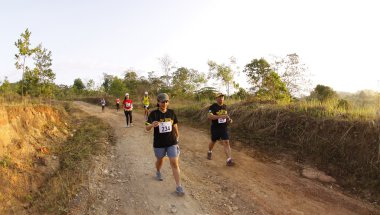 Marathon trail runners clipart