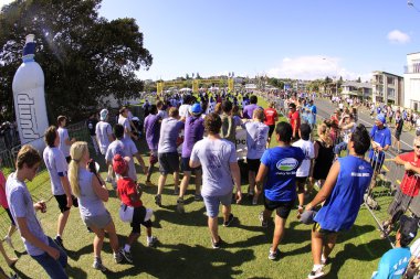 Auckland yuva 8 km eğlenceli yuvarlak yürüyüş 2011