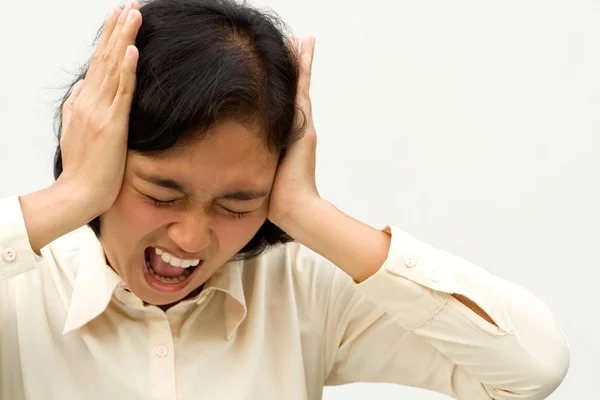 Etnické podnikání žena stresu a bolesti hlavy — Stock fotografie