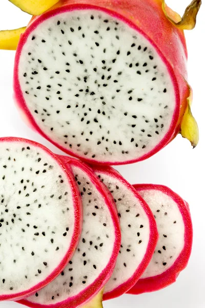In Scheiben geschnittene köstliche Drachenfrucht — Stockfoto