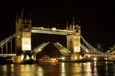 Tower bridge Londra İngiltere