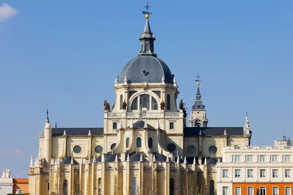 Basilikan san francisco el grande i madrid — Stockfoto