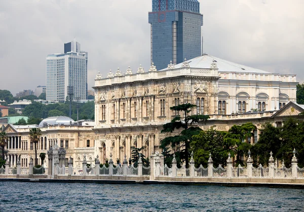 Palazzo Dolmabahce a Istanbul — Foto Stock