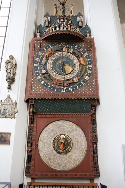 Astronomische klok in St. Mary's Church — Stockfoto