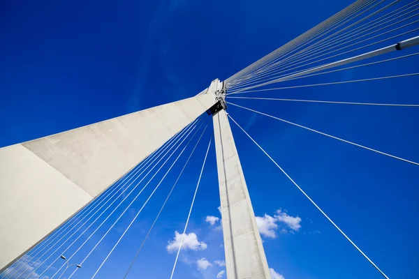 Most wiszący streszczenie architektura — Zdjęcie stockowe