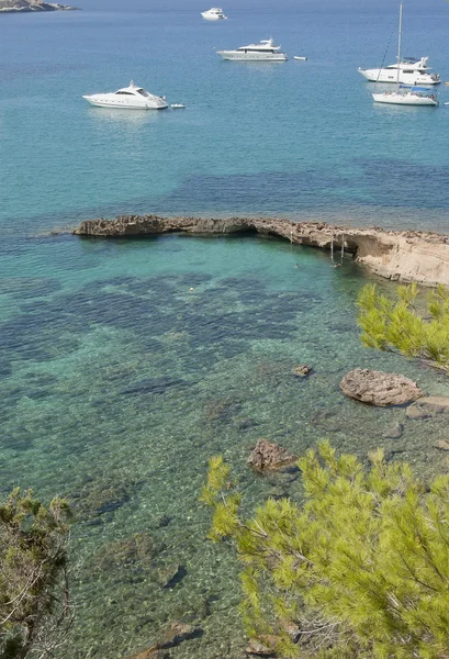 Modré moře na Ibize — Stock fotografie