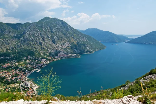 Mooi uitzicht op de baai, montenegro — Stockfoto