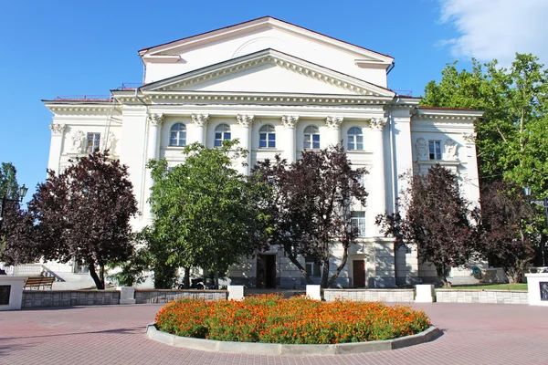 Театр Севастополя — стоковое фото