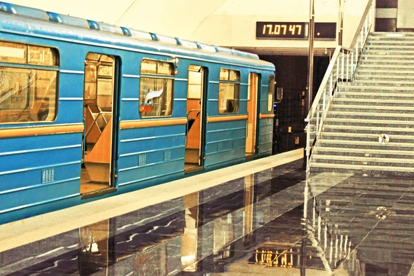 Subway station in Kiev underground — Stock Photo, Image