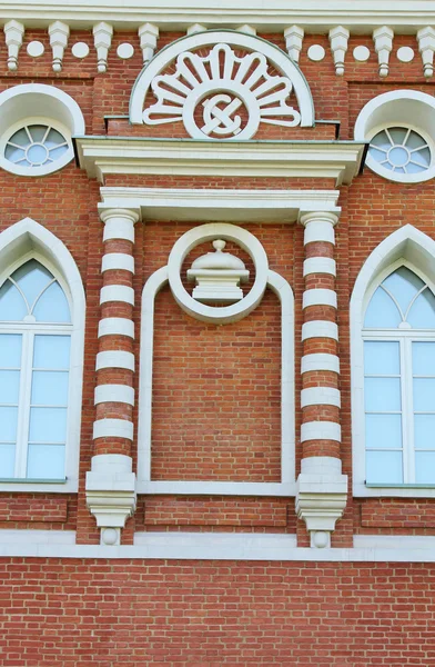 Az épület XVIII sentury dekor részlete; — Stock Fotó