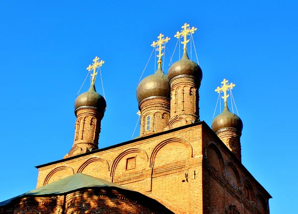 Orhodox kyrka byggdes på 1600-talet — Stockfoto