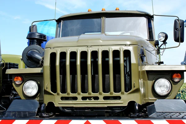 Truck of the Russian army, front view — Stock Photo, Image