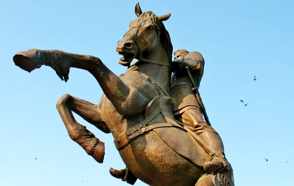 Staty av rider på hästryggen — Stockfoto