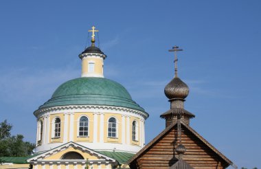 Kilise Moskova yakınlarındaki kosino kompleksi