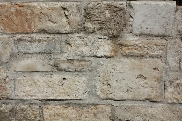 Кирпичная стена древних руин — стоковое фото