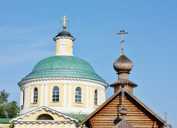 Dômes de l'église de Kosino près de Moscou — Photo