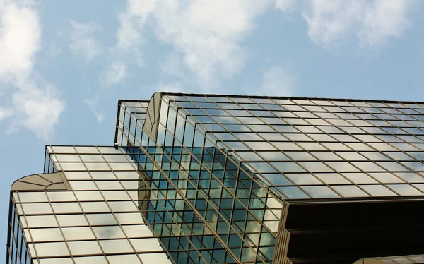 Reflection on facade of high-tech style building — Stok fotoğraf