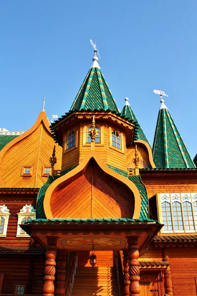 Torres del Palacio del Zar Alexei Mikhailovich —  Fotos de Stock