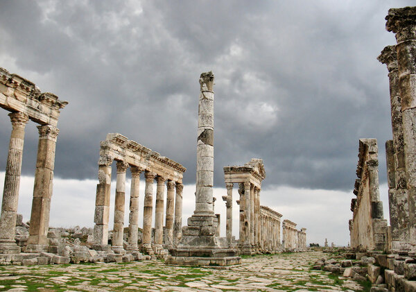 Apamea before a thunder-storm