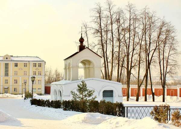 Kapel in het klooster van nicholas ugreshsky — Stockfoto