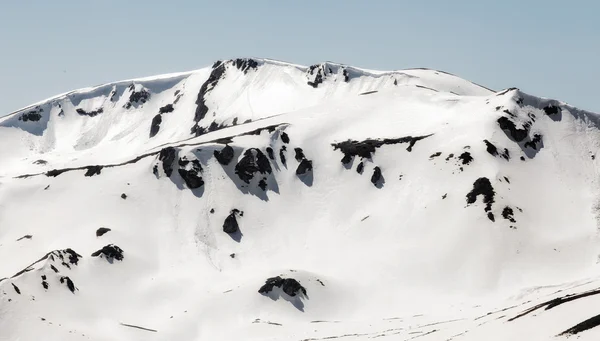 Çığ ile kış manzarası — Stok fotoğraf