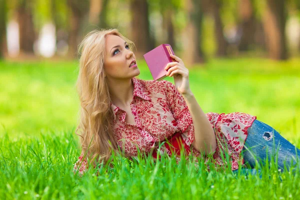 stock image Woman reading