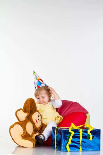 Criança em aniversário — Fotografia de Stock