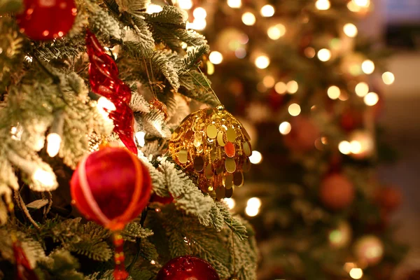 Hermoso primer plano del árbol de Navidad — Foto de Stock