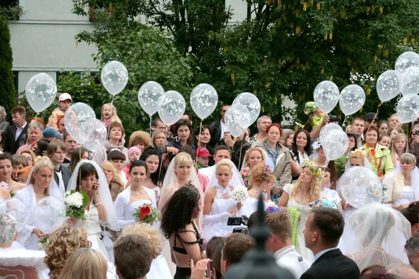 Brides parade 2010 — Stock Photo, Image
