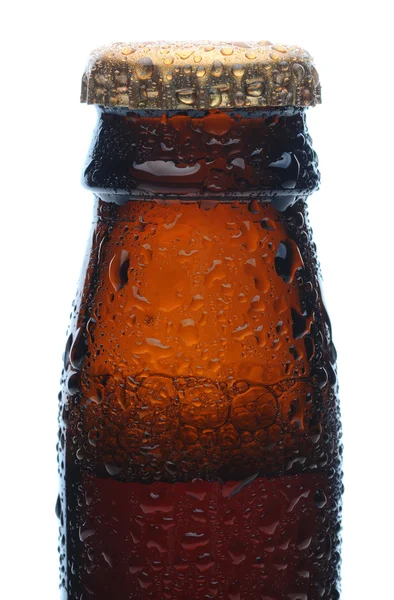 Primer plano de una botella de cerveza cuello y tapa — Foto de Stock