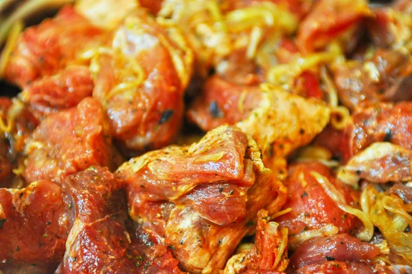Carne di maiale marinata shashlik — Foto Stock