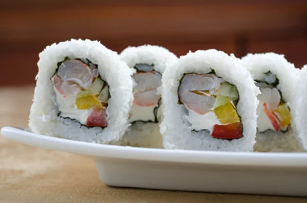 Rollo de sushi de camarones — Foto de Stock