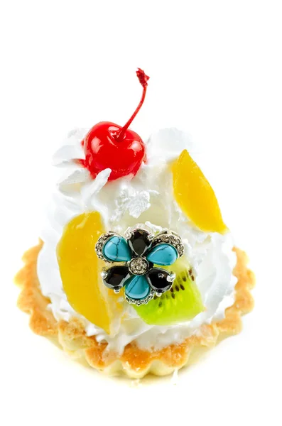 Cupcake and jewel — Stock Photo, Image