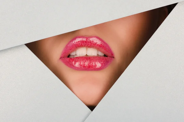 Belles lèvres féminines — Photo
