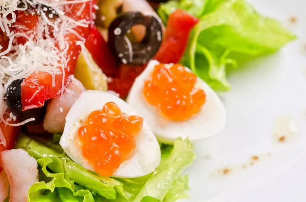 Tasty seafood salad — Stock Photo, Image