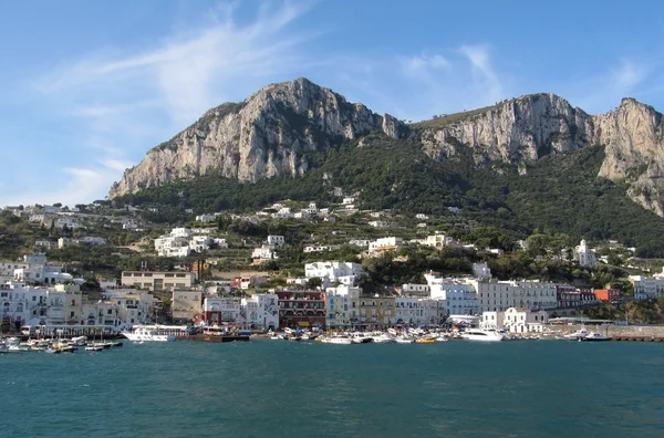 Isla Capri vista panorámica al mar — Foto de Stock
