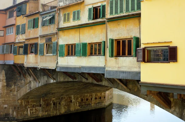 Ponte vecchio detail in florenz italien — Stockfoto