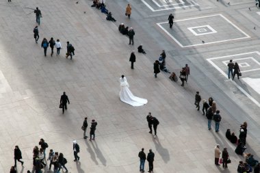 evlilik piazza Duomo, milan (İtalya)