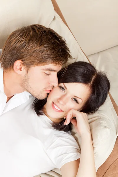 Young couple — Stock Photo, Image