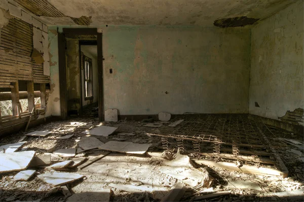 Dormitorio abandonado — Foto de Stock