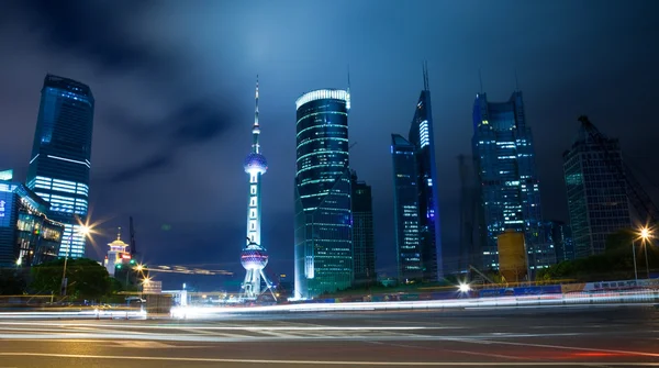 Nattutsikt över shanghai — Stockfoto
