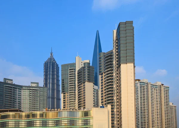 Wolkenkrabber van shanghai — Stockfoto