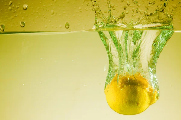 stock image Lemon and water