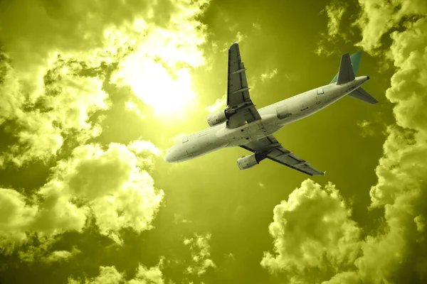 Repülőgép és a cloud — Stock Fotó