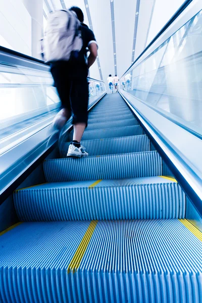 Escalera mecánica — Foto de Stock