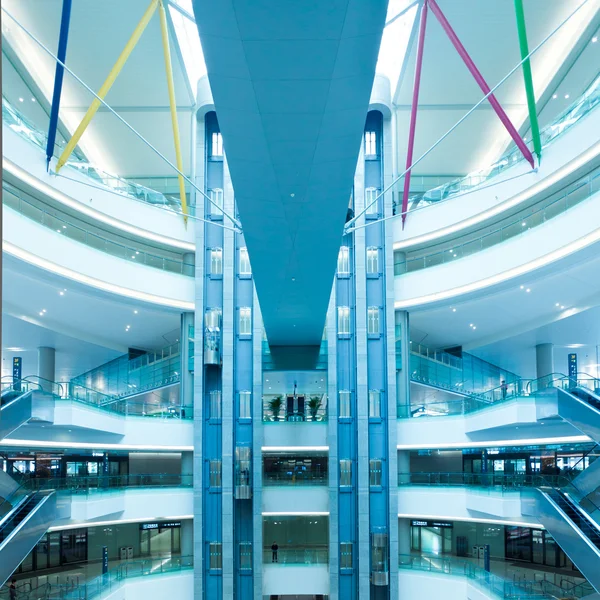 Interior del edificio moderno — Foto de Stock