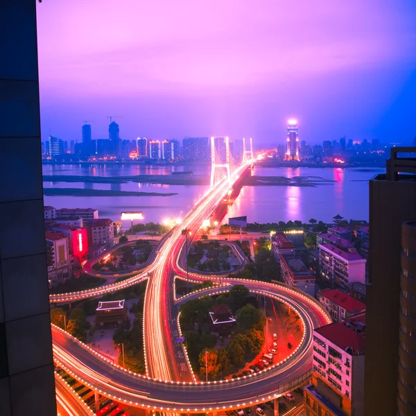 Nattutsikt över staden — Stockfoto